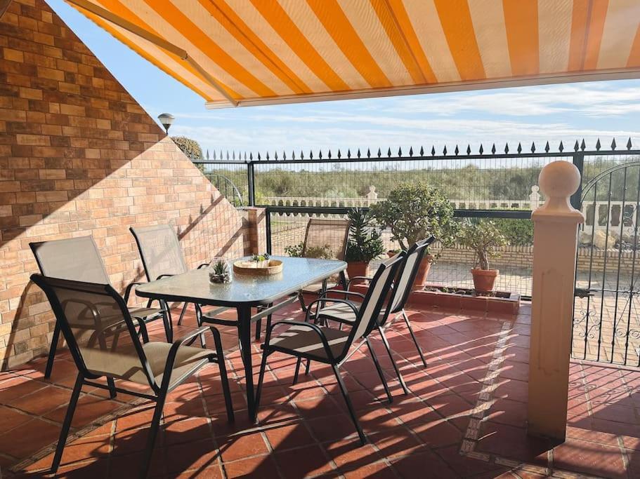 Tolles Ferienhaus Mit Sonnenterrasse Direkt Am Meer Isla Cristina Exterior photo